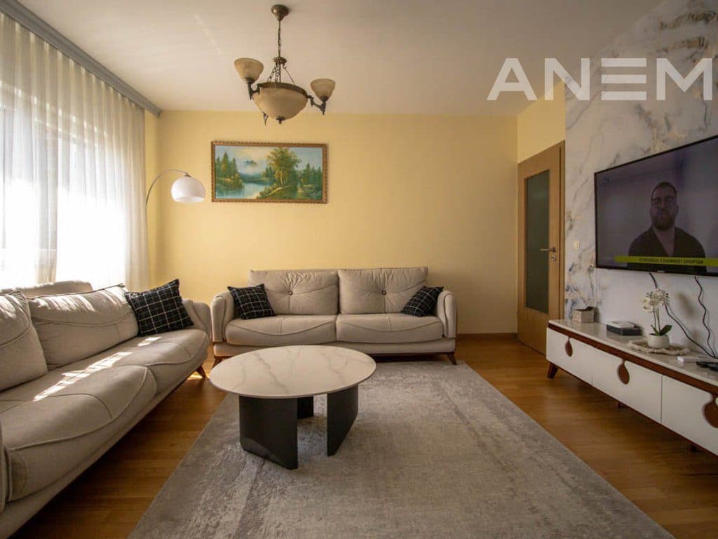 Banesë në shitje 63.7m² në lagjen Kalabria 3