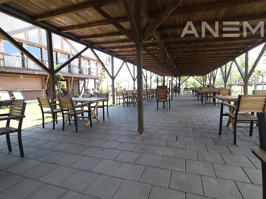 Restoran në shitje 600m² në fshatin Koliq 3