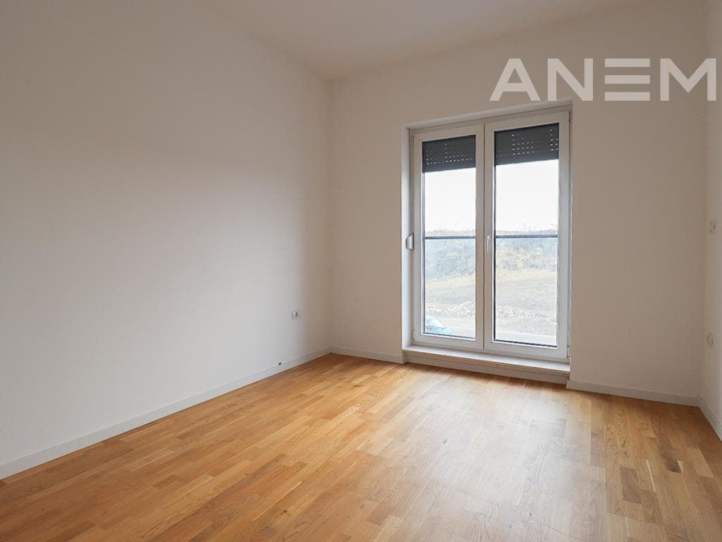 Banesë në shitje 95.14m² në Rrugën A 4