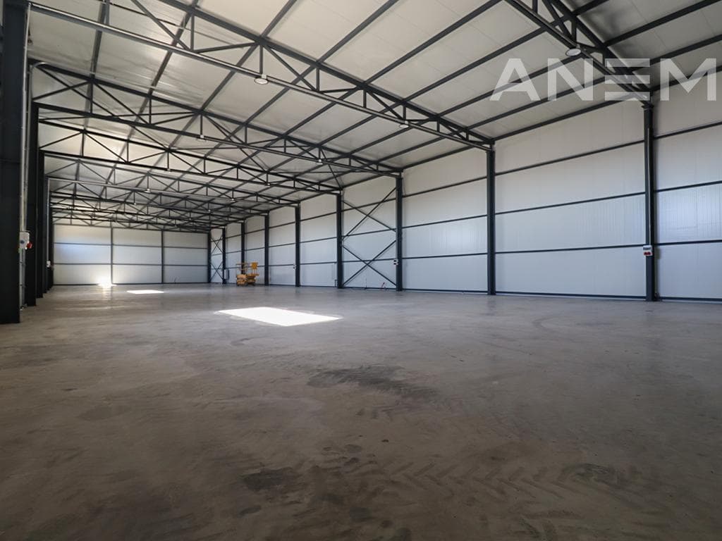 Depo me qira 990m² në Obiliq 2
