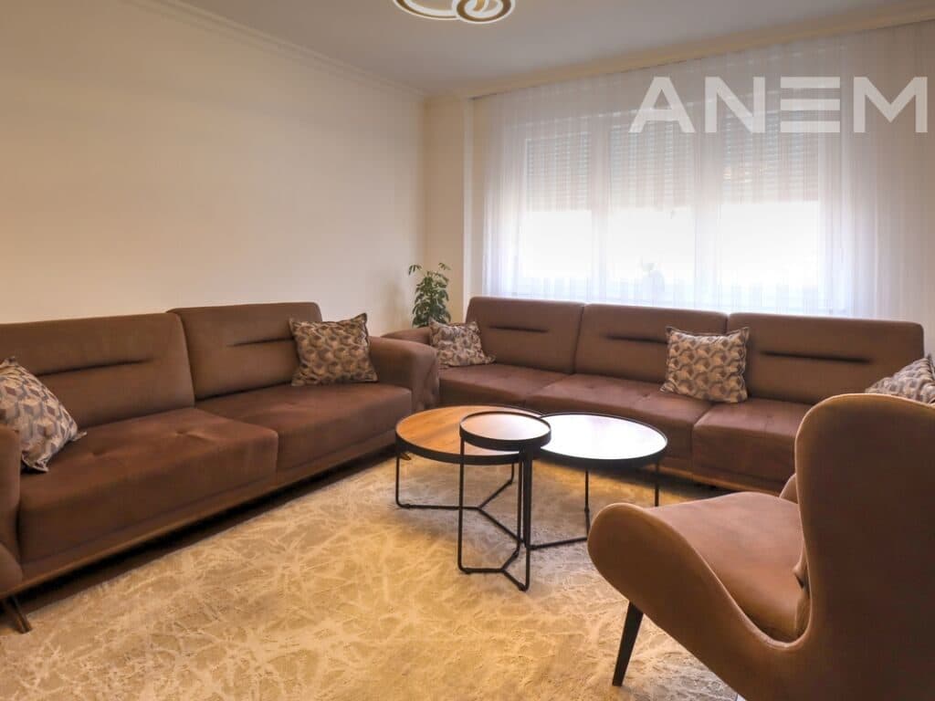 Banesë në shitje 120m² në lagjen e Muhaxherëve 3