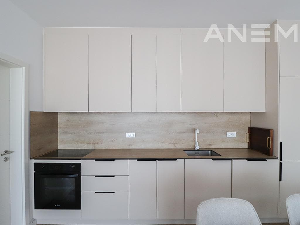 Banesë në shitje 88m² në Rrugën C 3