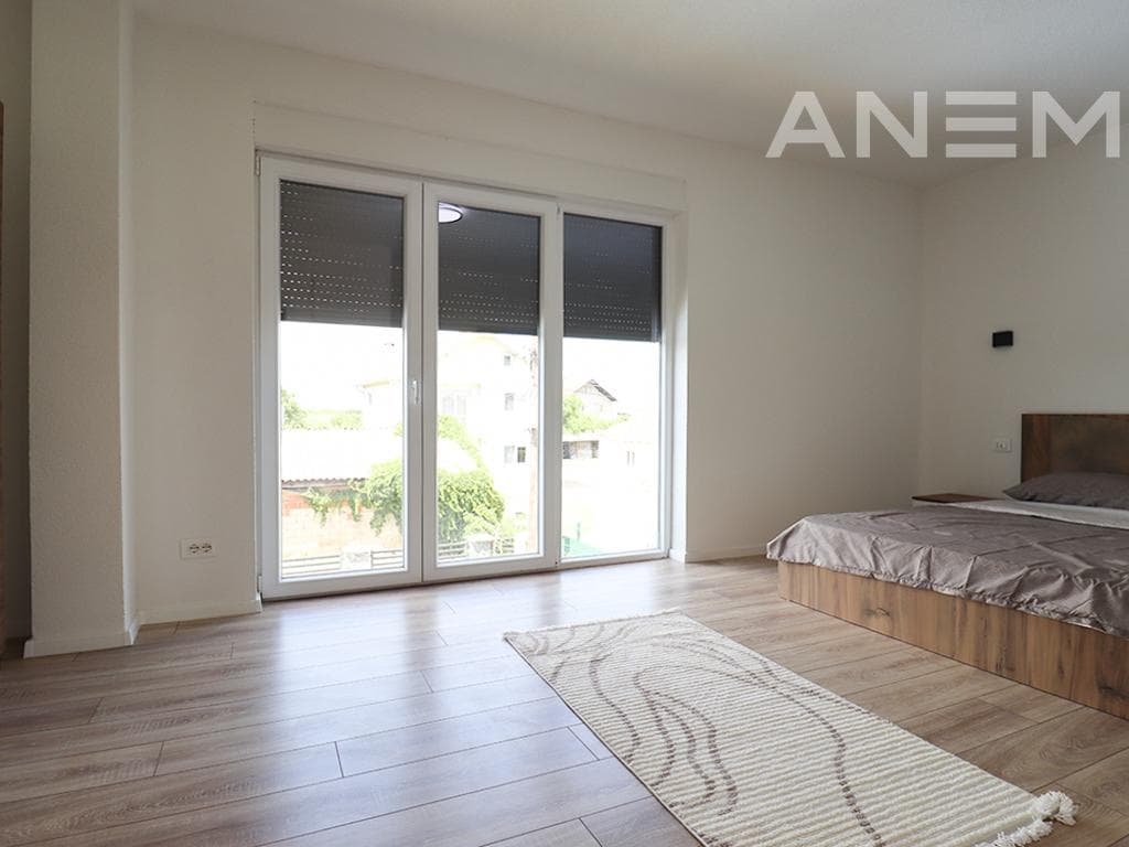 Shtëpi në shitje 390m² në fshatin Lepi