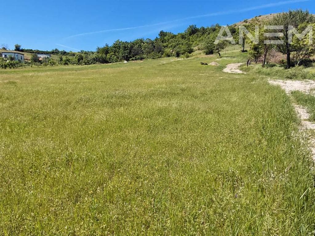 Shtëpi në shitje 204m² në Batllavë-Orllan 2