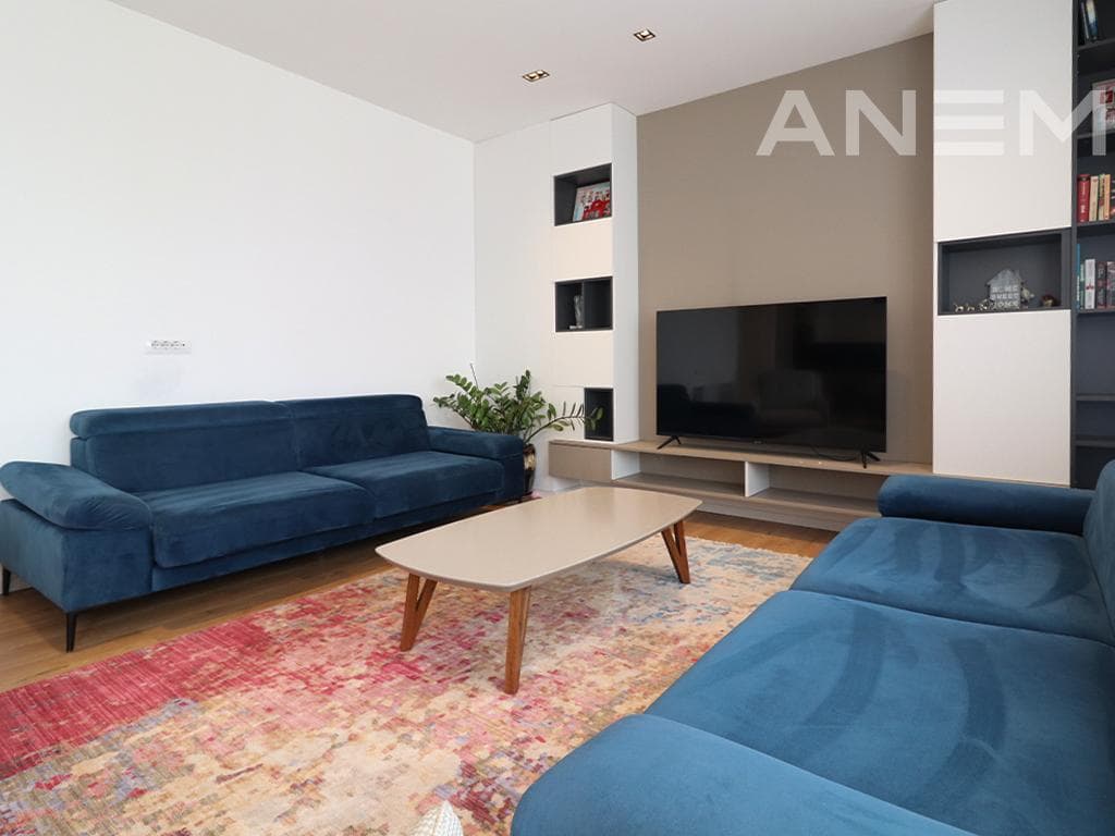 Penthouse në shitje 155.36m² + 54m² tarracë në Muharrem Fejza 2