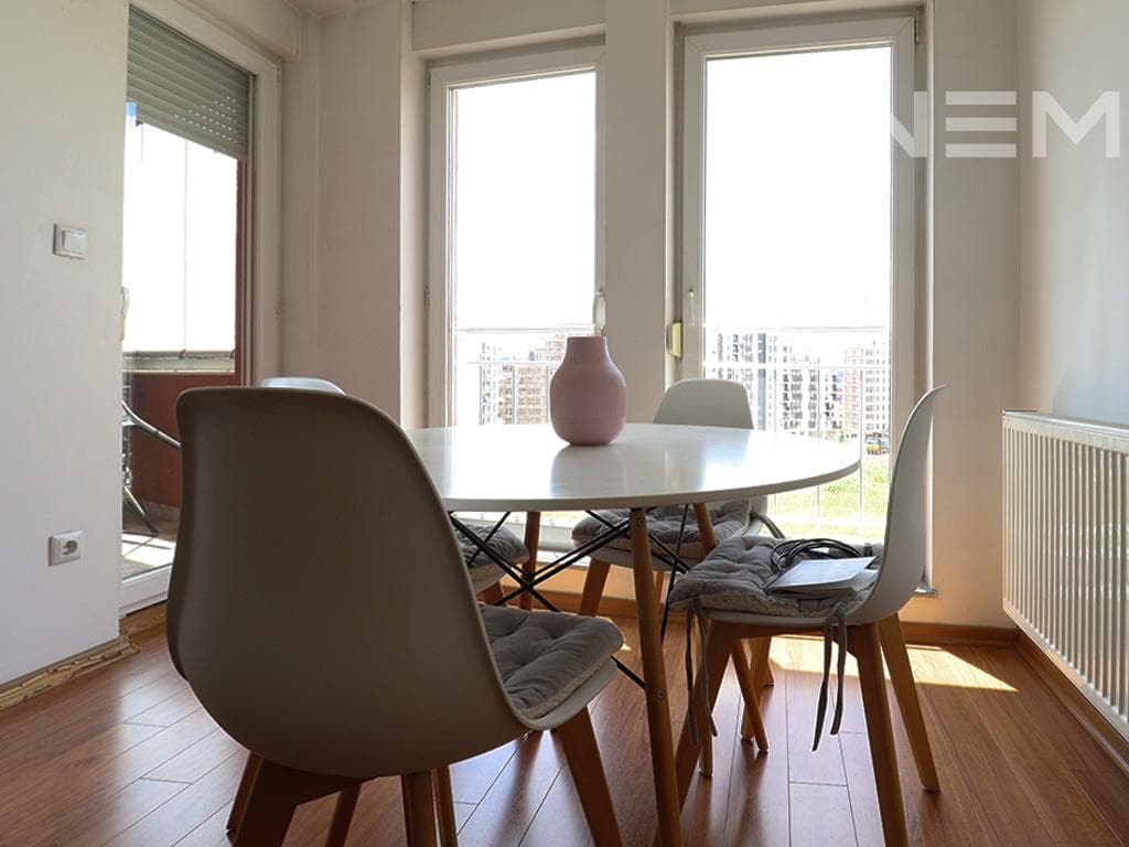 Banesë në shitje 65m² në Rrugën C 2