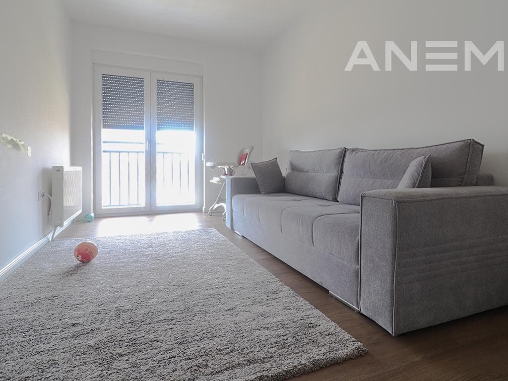 Banesë në shitje 95m² në Arbëri 3