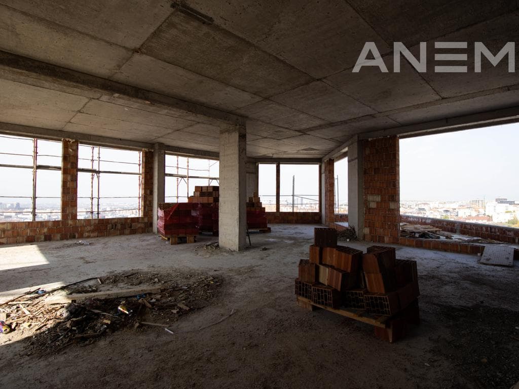 Penthouse në shitje 164.2m² + 139m² tarracë në Mat 1 2