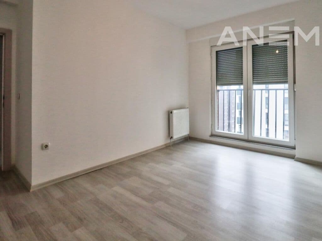 Banesë në shitje 84.4m² në Lagjën e Muhaxherëve