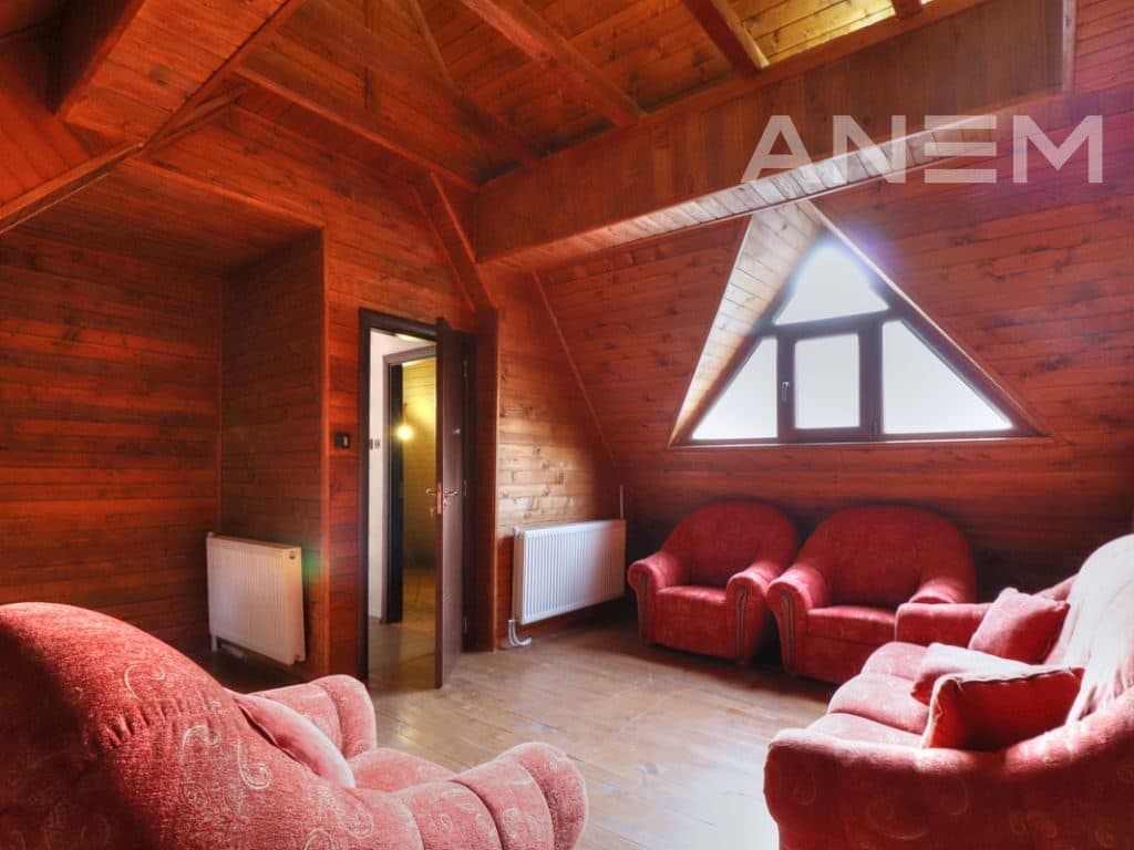 Vila në shitje 233m2 në Brezovicë