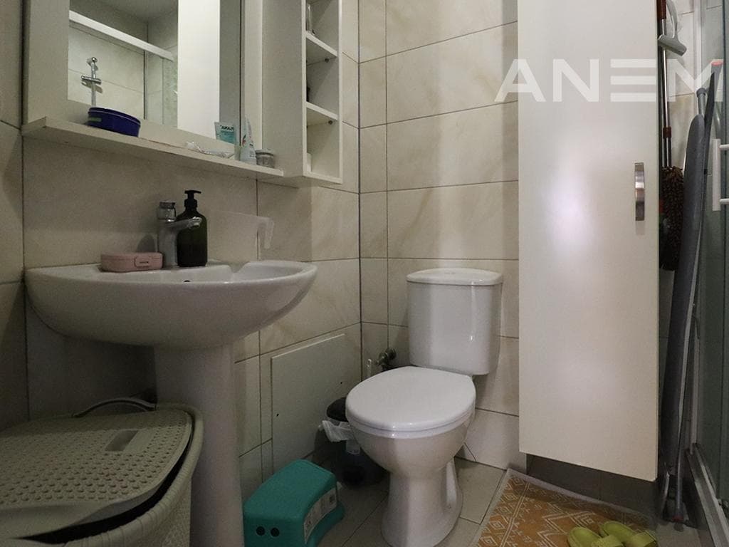 Banesë në shitje 63.67m² në Bregun e Diellit