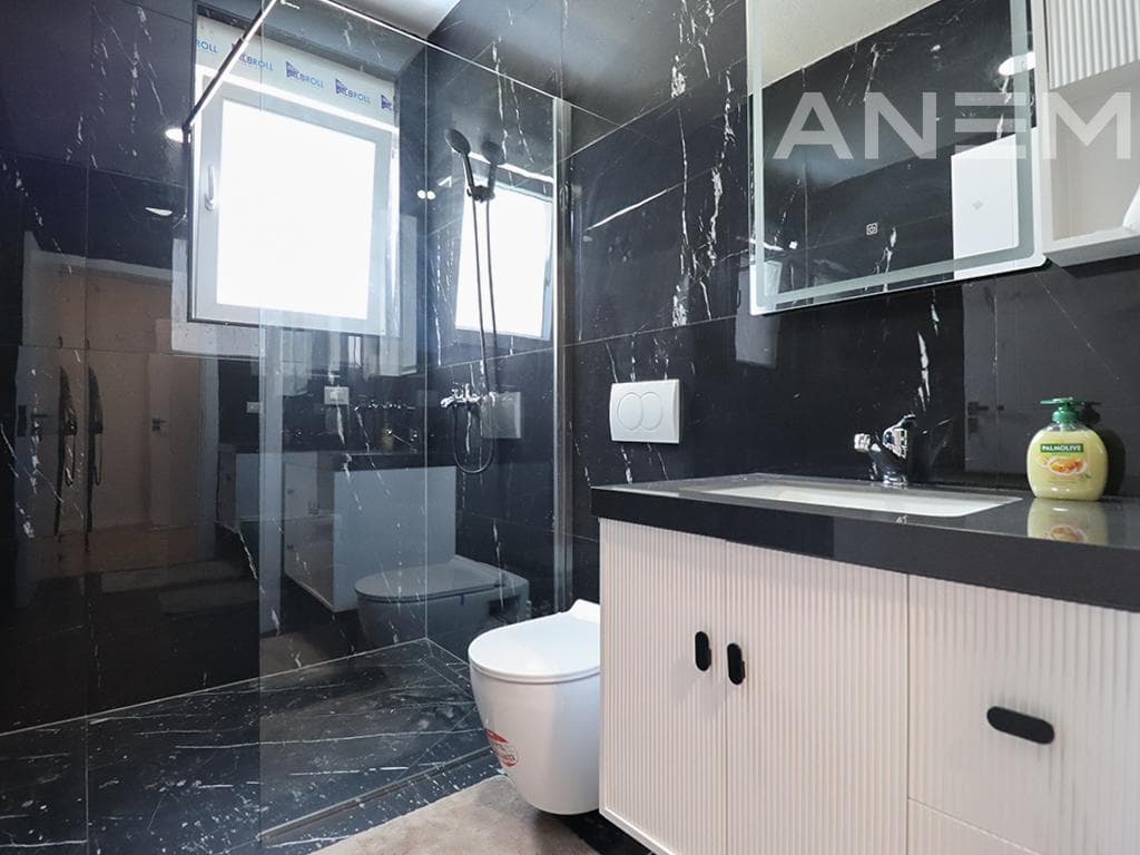Shtëpi në shitje 390m² në fshatin Lepi