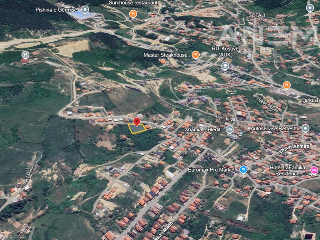 Tokë për shitje 12 ari në Rrugën Bledi 3