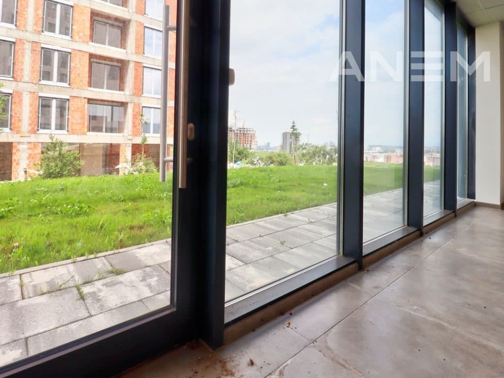 Lokal me qira 100m² te Pallati i Drejtësisë 4