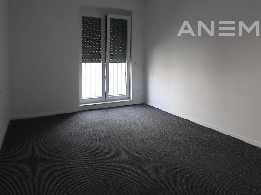 Banesë me qira 118m² në Mati 1 4