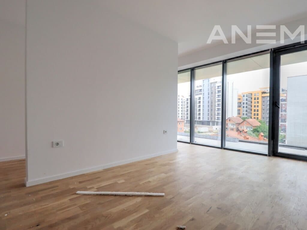 Banesë në shitje 180m² në Rrugën A 2