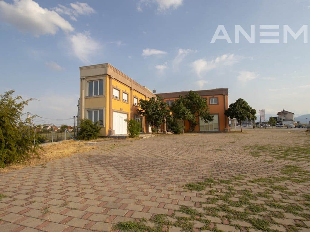 Objekt me qira 5000m² në Prelezë të Ferizajit 2