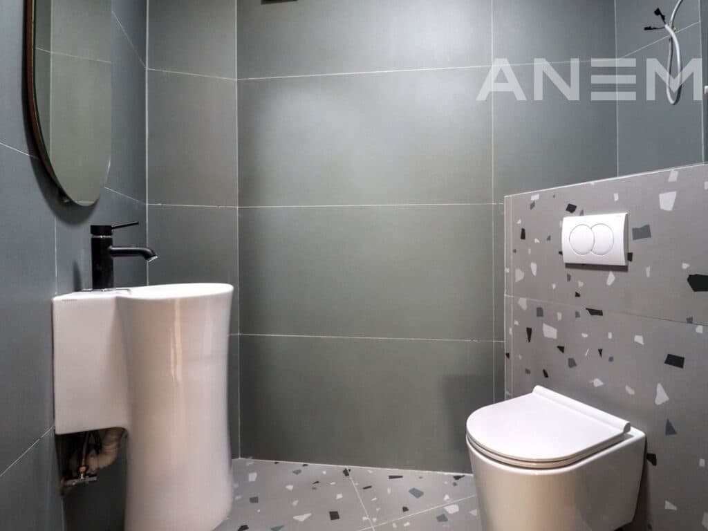 Zyre me qira me 4 hapësira pune në lagjen Arbëria 4