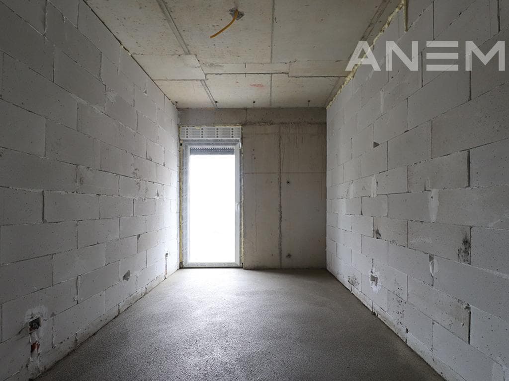 Banesë në shitje 115m² në Kalabri 3