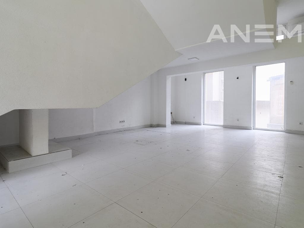 Lokal në shitje 84m² në Tophane