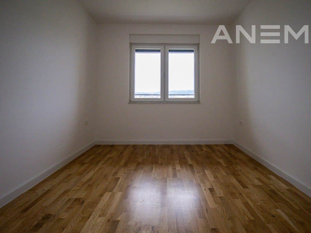 Banesë në shitje 109.5m² në lagjen Kalabria 3