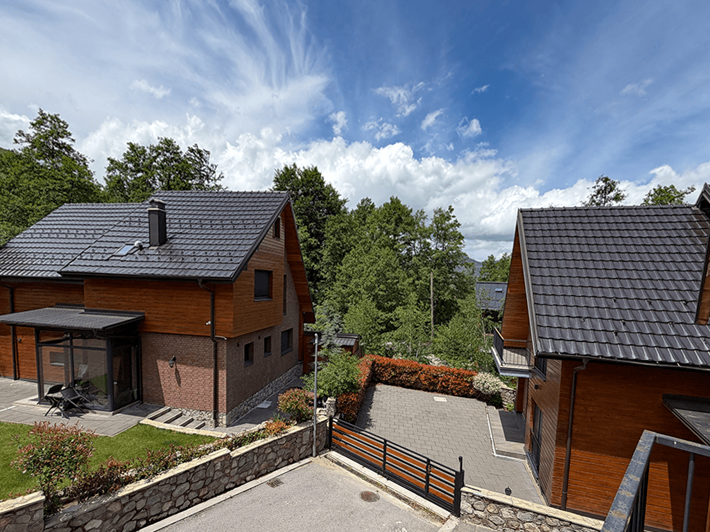 Vilë në shitje 177m² në Brezovicë