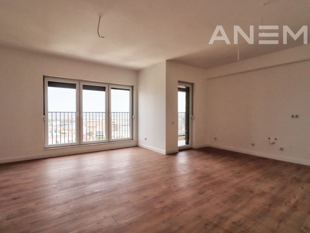 Banesë në shitje 115m² në Veternik
