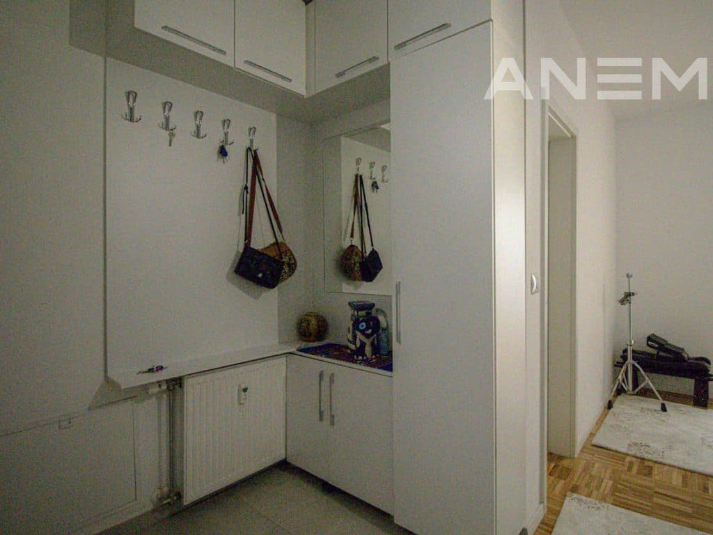 Banesë në shitje 98.72m² në lagjen Mati 1 4