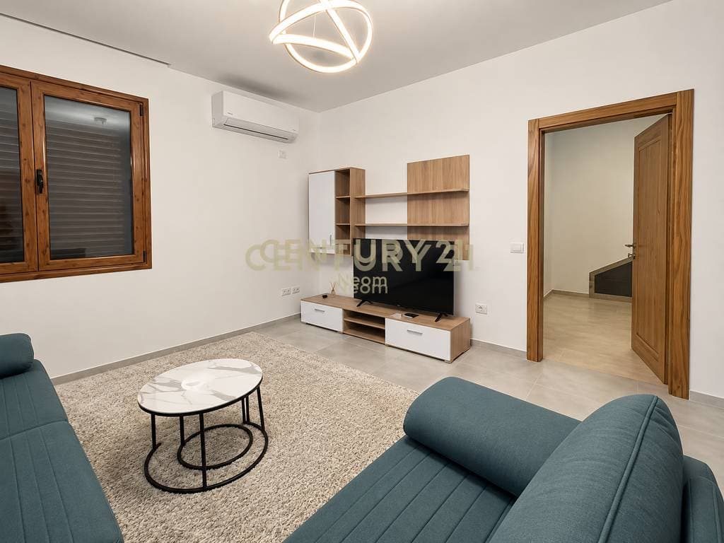 Apartament me Qira 2+1+Parkim, Sauk i Ri