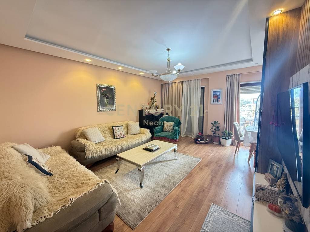 SHESIM, APARTAMENT MODERN 3+1+2 VERANDË + TARRACË‼️