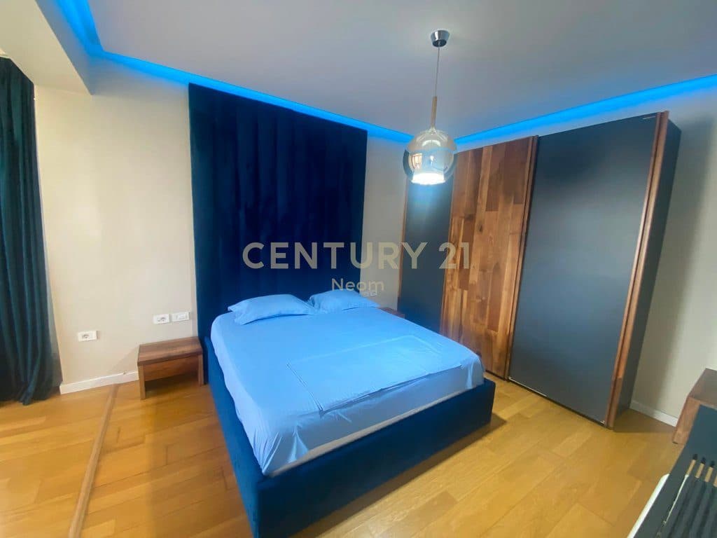 Apartament 2+1+2+Parkim me qira pranë Kopshtit Botanik, Tiranë 4