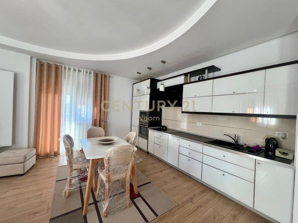 QIRA,APARTAMENT 3+1 (PENTHOUSE) TE GARDA 3