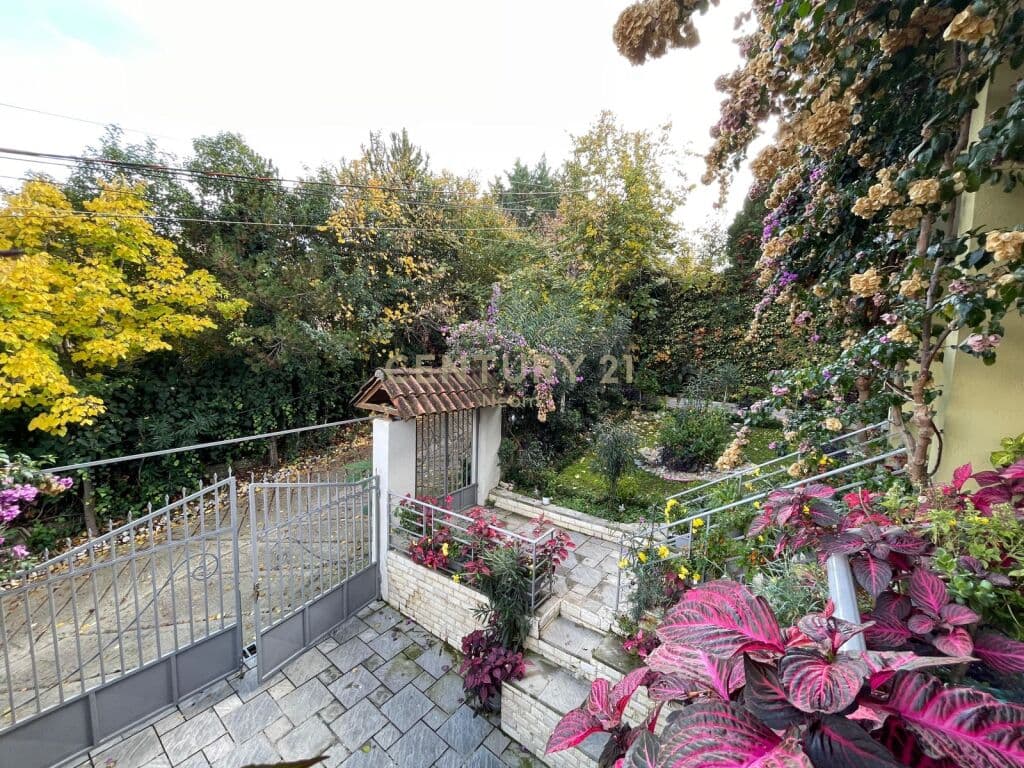 INDIVIDUAL VILLAS FOR SALE NEAR GERMAN VILLAS! 4