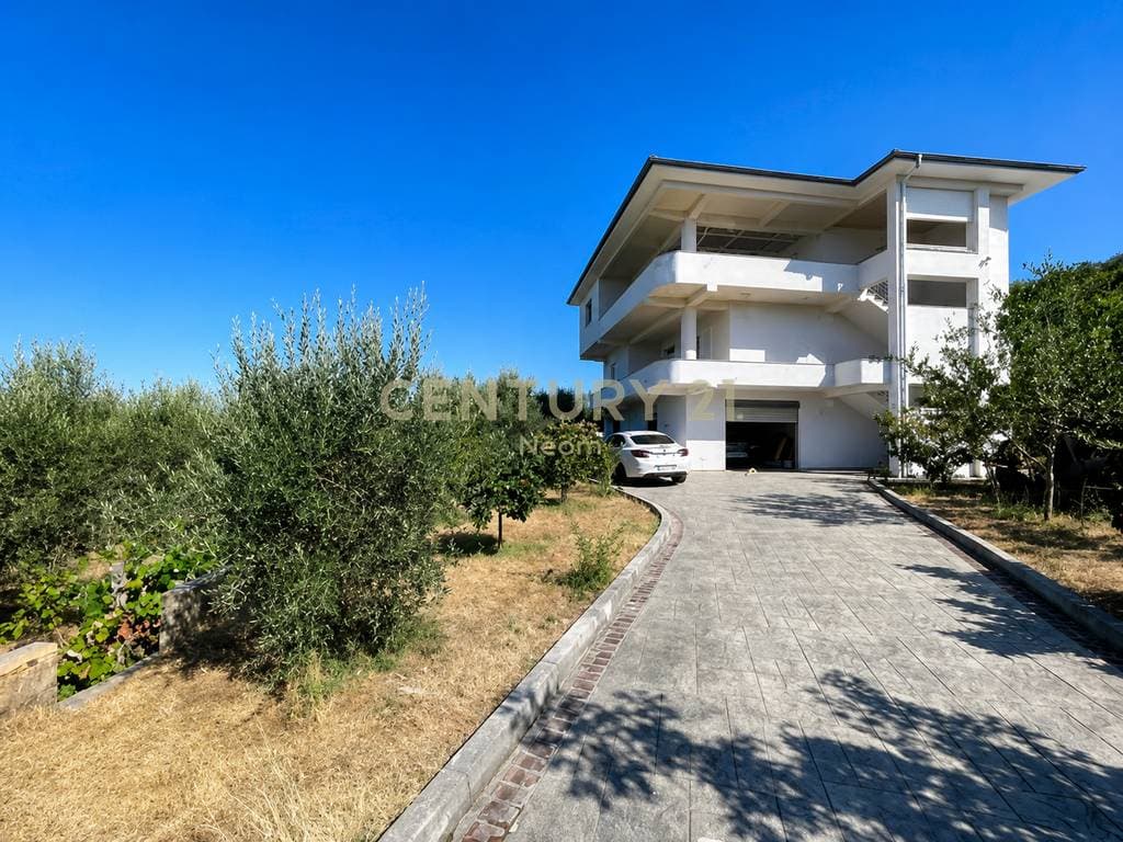 VILË 3 KATËSHE për SHITJE, NE FARKE ‼️ 4