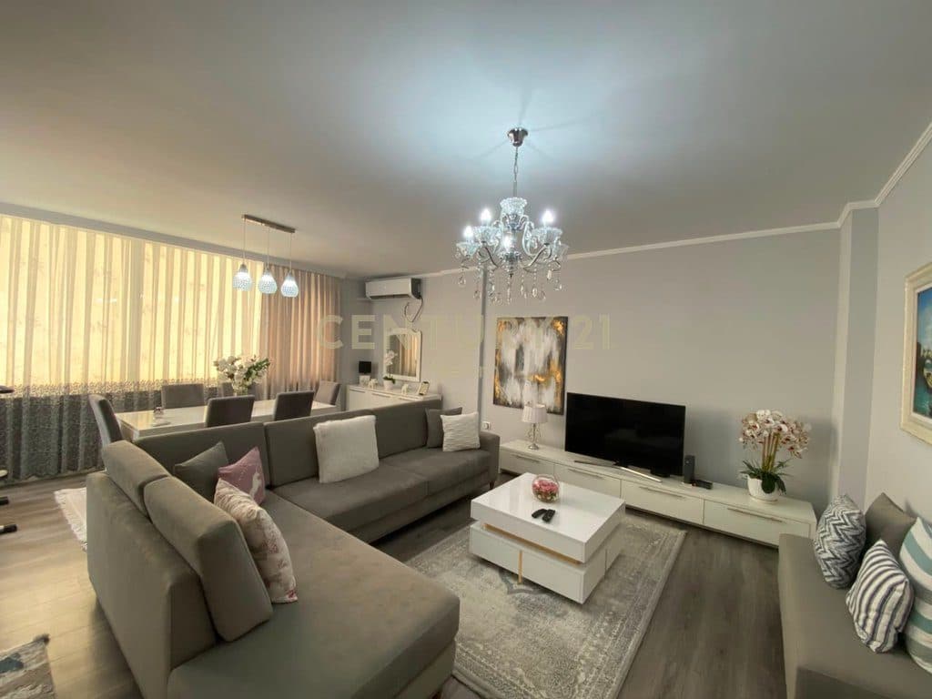 Apartment 2+1+Parking for rent at Liqeni Thate *** No Broker***