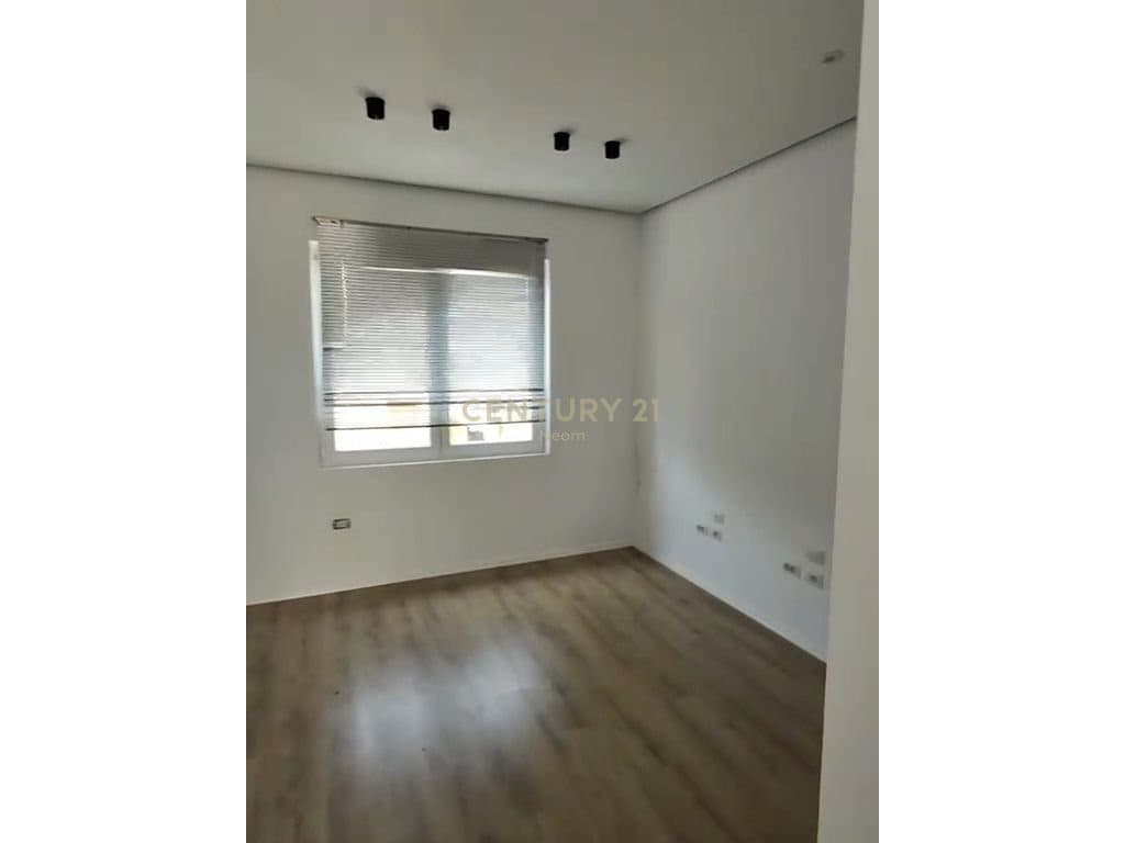 Apartament per Qira ne Bllok 2