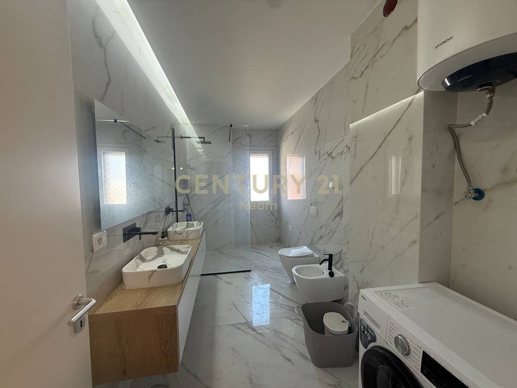 Jepet Me Qera Apartment 2+1+1 Te Kodra E Diellit 3