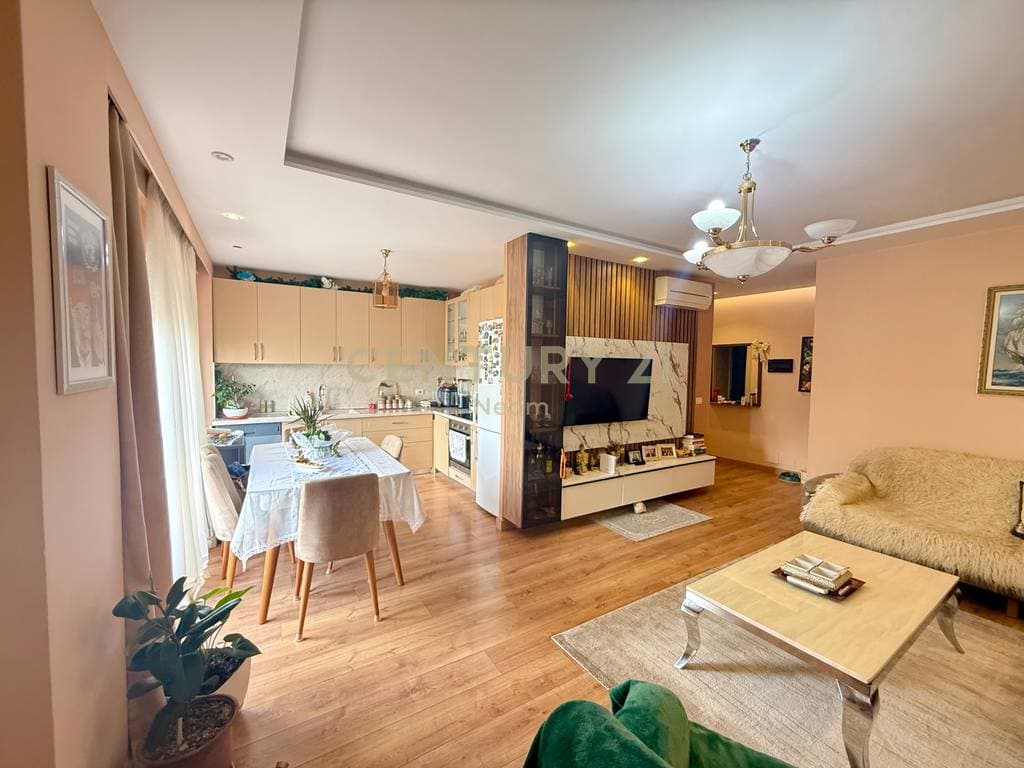 SHESIM, APARTAMENT MODERN 3+1+2 VERANDË + TARRACË‼️ 4
