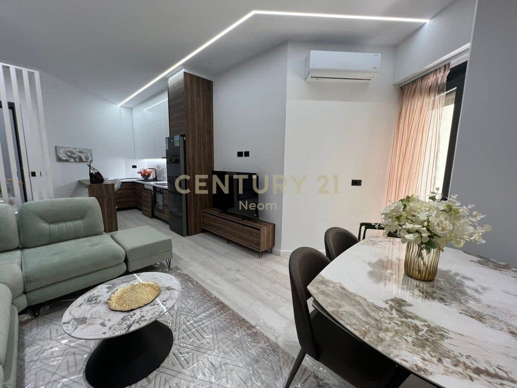 Shitet apartament 1+1 në Lungomare, Vlorë – një mundësi perfekte për banim ose investim! 4