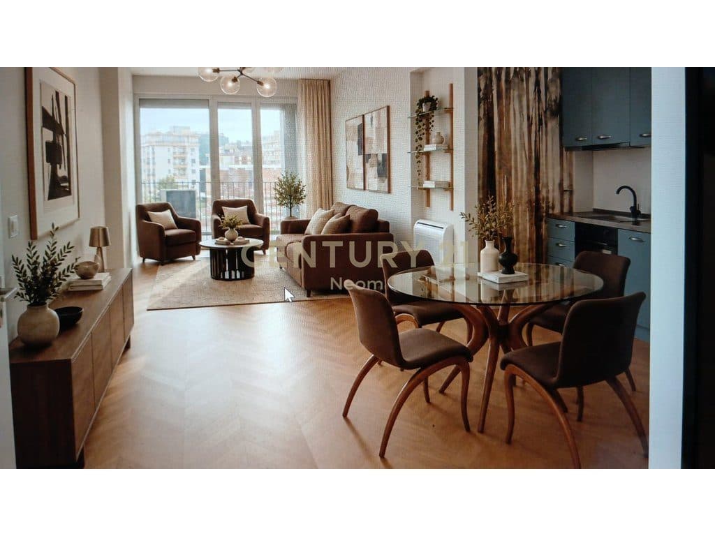 Jepet me Qira apartament 3+1+2 ne nje nga komplekset me prestigjoze tek Liqeni i Thate, Rezidenca Forest . 3