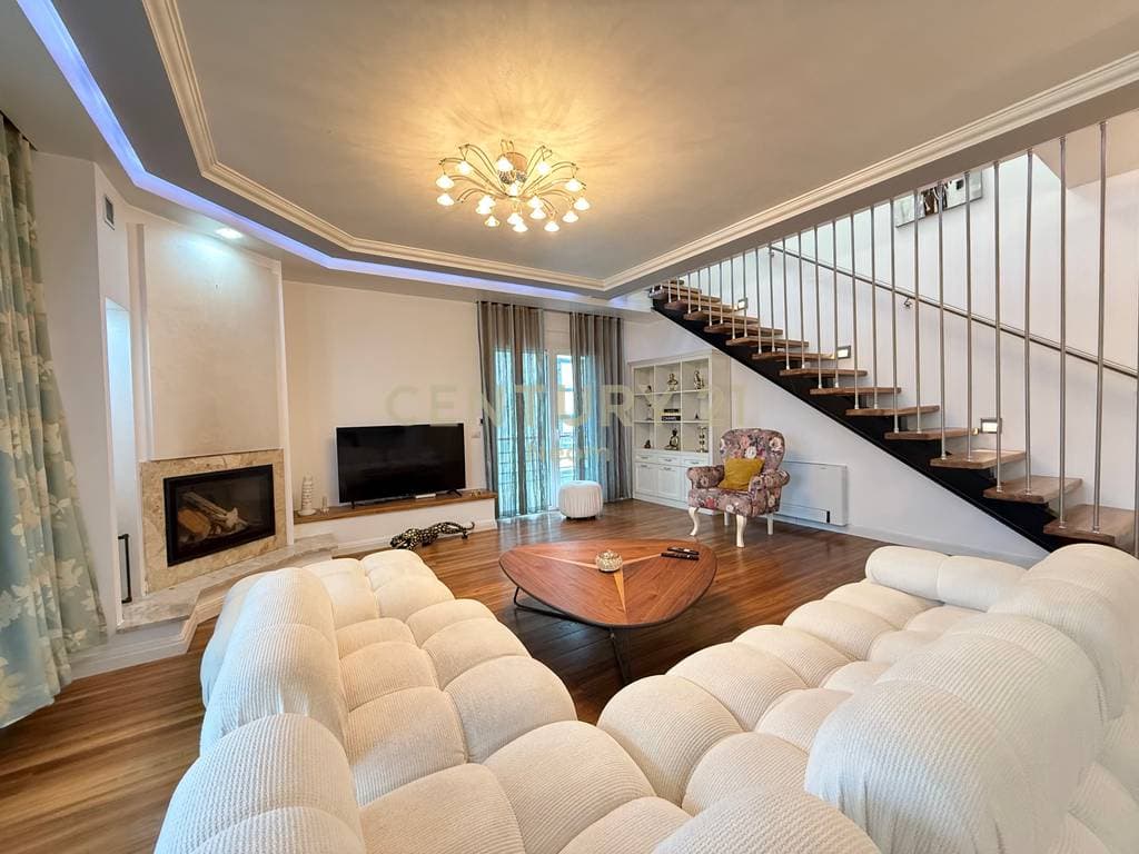 Duplex Per Qira 2+1+2 , Me Verande – Liqeni i Thate 2