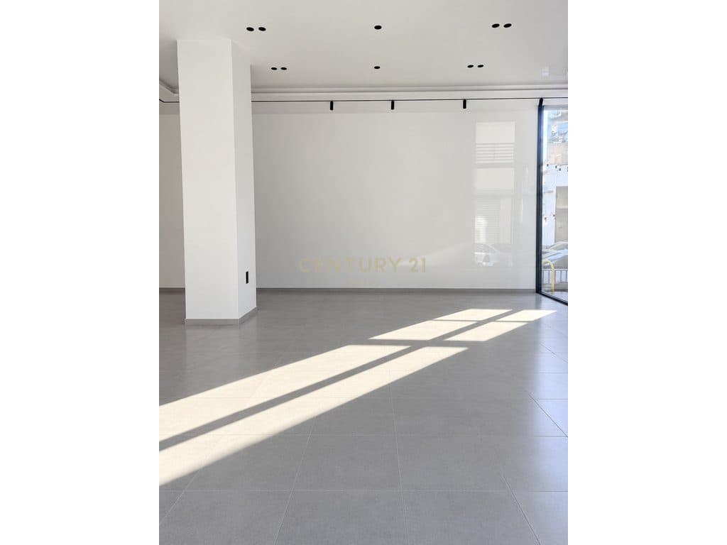 🏢 JEPET ME QIRA AMBIENT KOMERCIAL | LIQENI I THATË 2