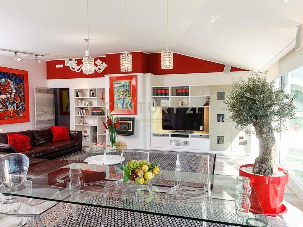 SHITET APARTAMENT MODERN ME DHOME GARDEROBE 200M2, ME PAMJE NGA LIQENI I TIRANES 2