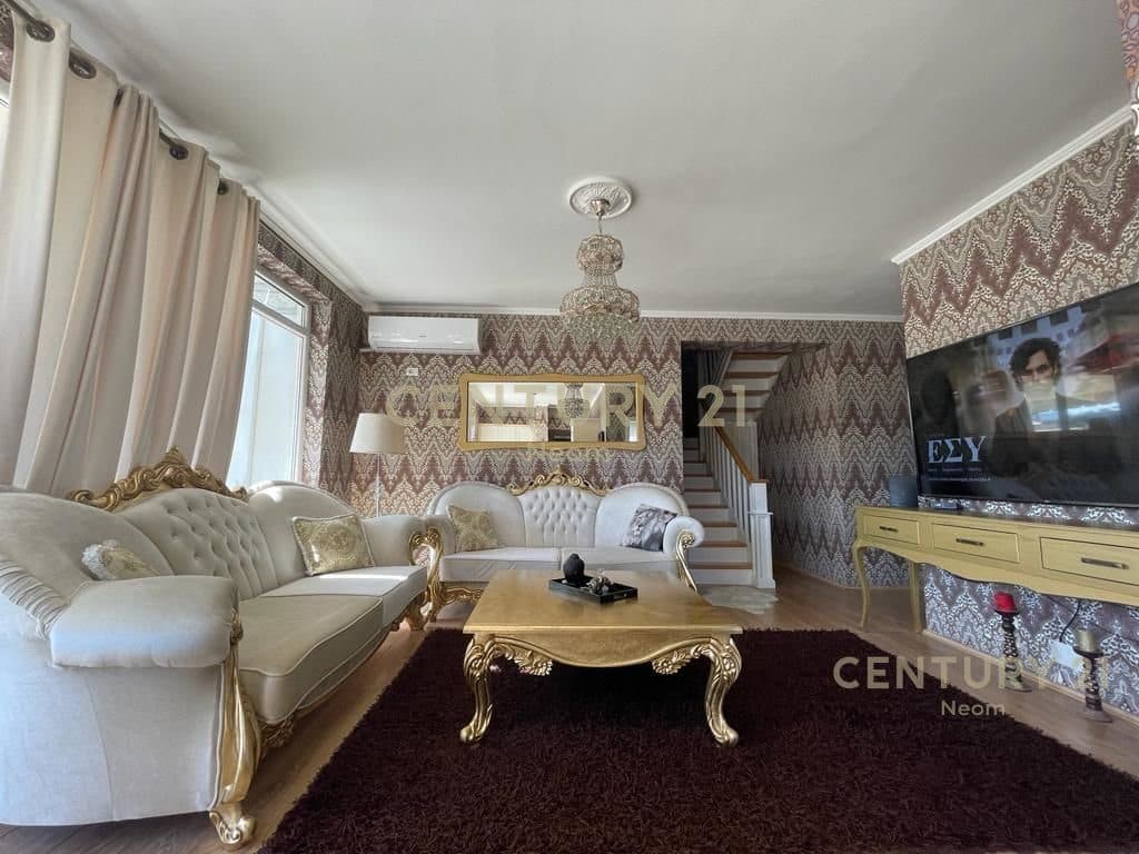 Duplex per qera te Liqeni i Thate. 3