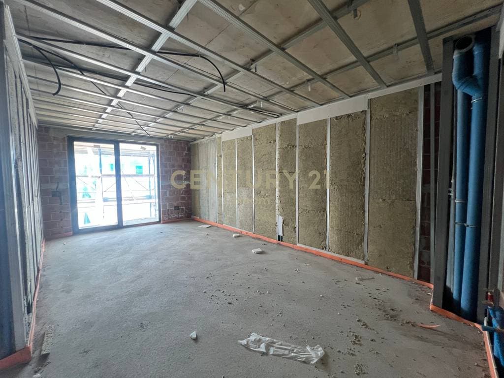 SHITET APARTAMENT 1+1, GRADIENT RESIDENCE, LIQENI I THATE, 1 POST PARKIMI (PAGESE EKSTRA) 2