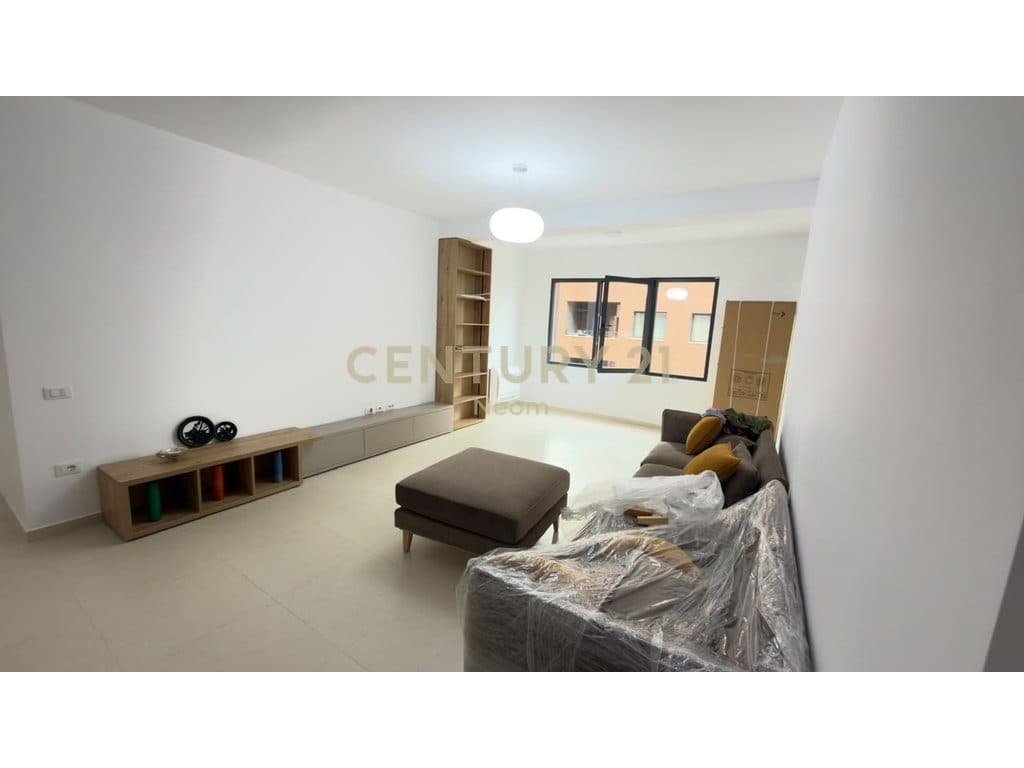 APARTAMENT 2+1+2 ME QERA | 130 M² | XHELUKS , RRUGA E ELBASANIT 2
