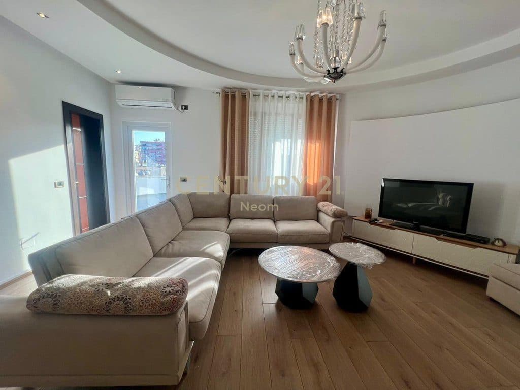 QIRA,APARTAMENT 3+1 (PENTHOUSE) TE GARDA 2
