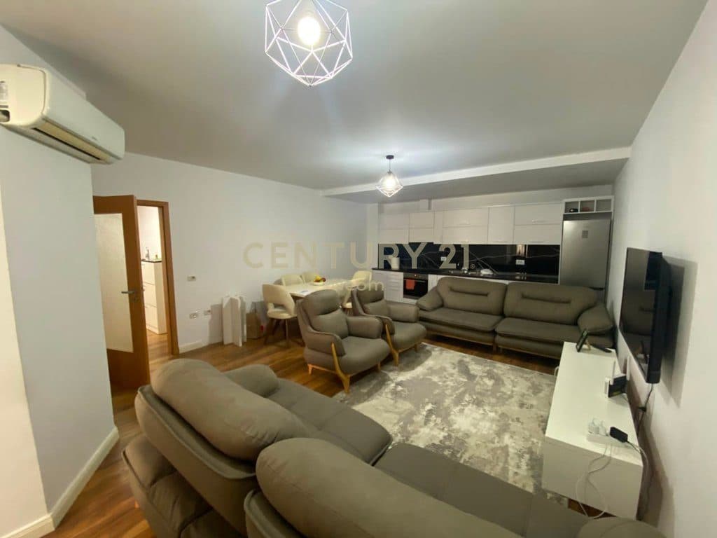 Jepet me Qira Apartament 2+1 te Liqeni i Thate 2