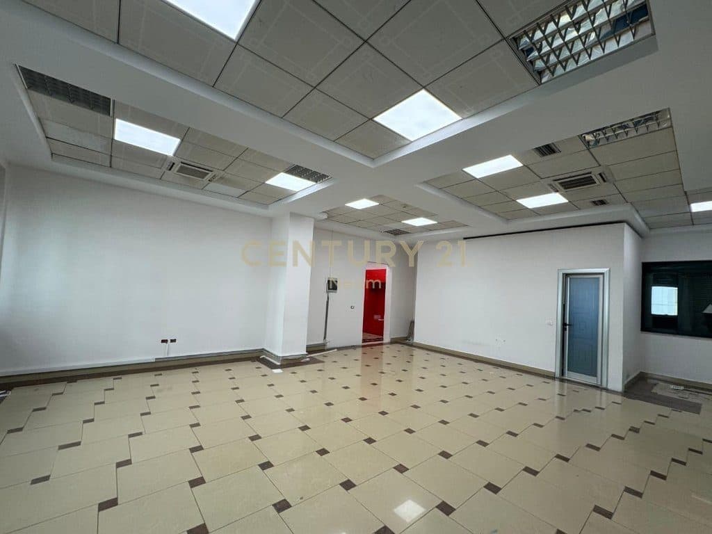 Ambient biznesi me Qira ne Sheshin Skenderbej 3