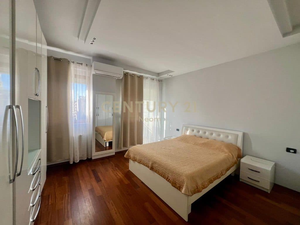 QIRA,APARTAMENT 3+1 (PENTHOUSE) TE GARDA 4